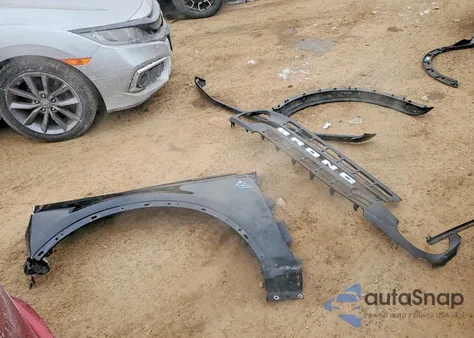 2022 Ford Bronco Base z USA, uszkodzony, nr VIN 1FMDE5BH4NLA81315